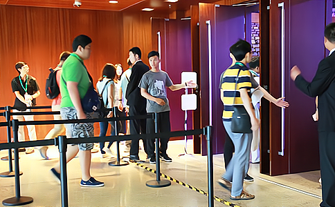 RFID應(yīng)用于亞馬遜北京峰會(huì) RFID應(yīng)用于亞馬遜北京峰會(huì)